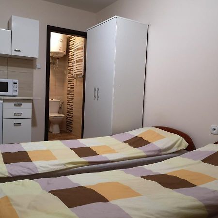 Noclegi U Adama Kajetany Exteriér fotografie